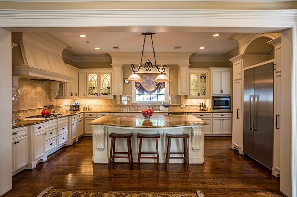 30 Traditional Kitchen Designs and Kitchen Renovations Ideas